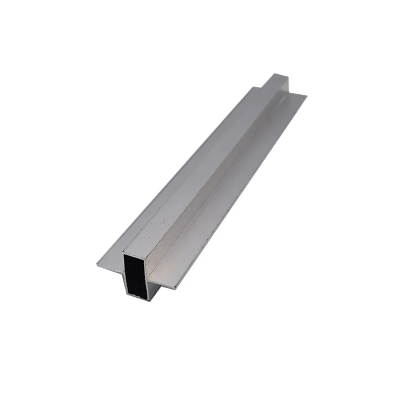 Средний алюминиевый профиль (1)