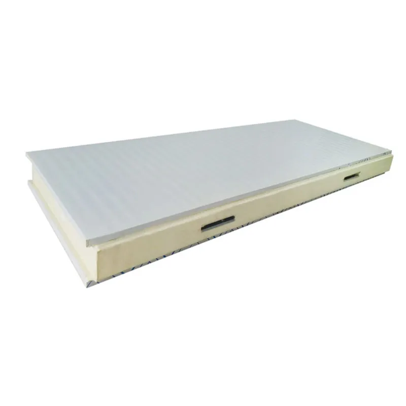 Холодильная сэндвич-панель с полиуретановым сердечником.1